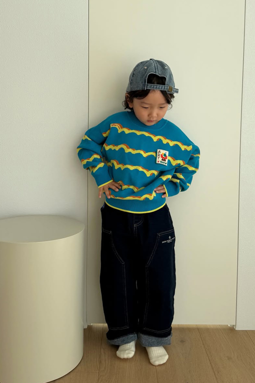 https://img.benettonmall.com/PARTS/KO/26F/QADP08661NY_MB_E6.jpg