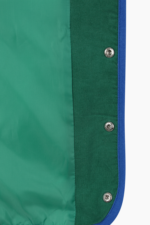 https://img.benettonmall.com/PARTS/KO/26F/QAJK02641CR_MB_D4.jpg?cb=1788777065