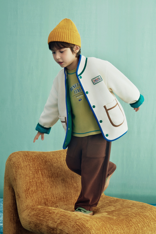 https://img.benettonmall.com/PARTS/KO/26F/QAJK02641CR_MB_L0.jpg?cb=1788777065