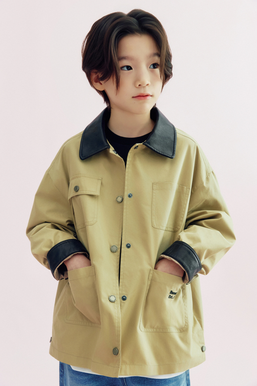 https://img.benettonmall.com/PARTS/KO/26F/QAJK04641BG_MB_L2.jpg?cb=1788777065