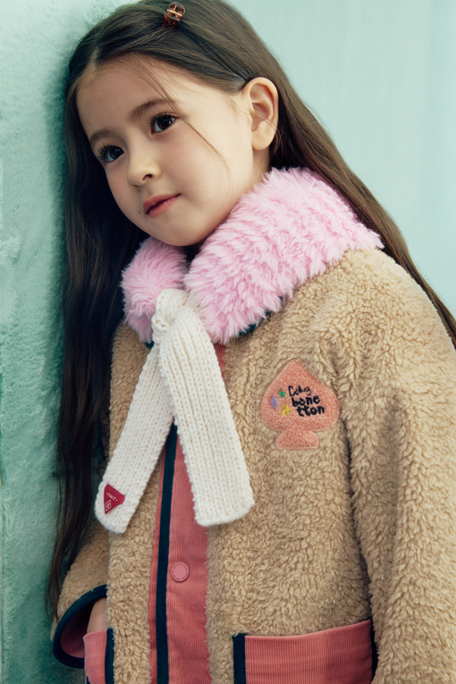 https://img.benettonmall.com/PARTS/KO/26F/QAJP02661BE_MB_D3.jpg?cb=1788777065