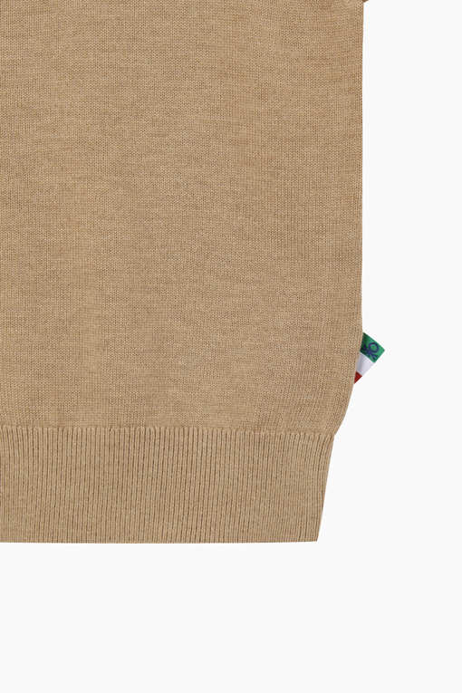 https://img.benettonmall.com/PARTS/KO/26F/QAKCG2661BG_MB_D3.jpg