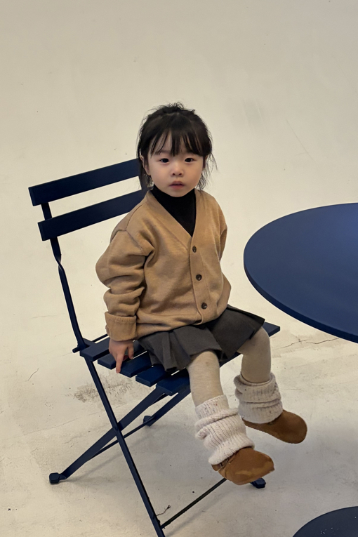 https://img.benettonmall.com/PARTS/KO/26F/QAKCG2661BG_MB_E5.jpg