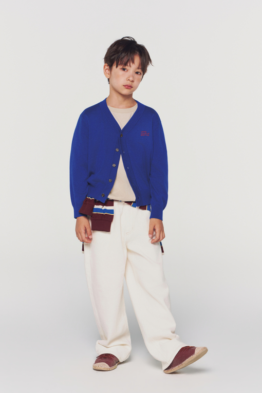 https://img.benettonmall.com/PARTS/KO/26F/QAKCG2661BL_MB_L1.jpg