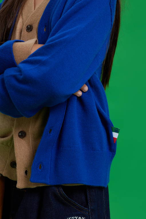 https://img.benettonmall.com/PARTS/KO/26F/QAKCG2661BL_MB_M4.jpg