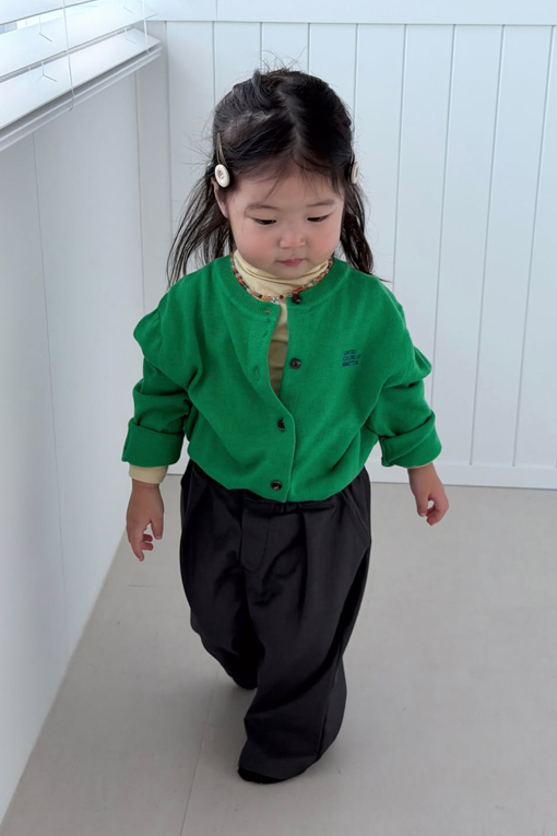 https://img.benettonmall.com/PARTS/KO/26F/QAKCG3661GN_MB_E0.jpg
