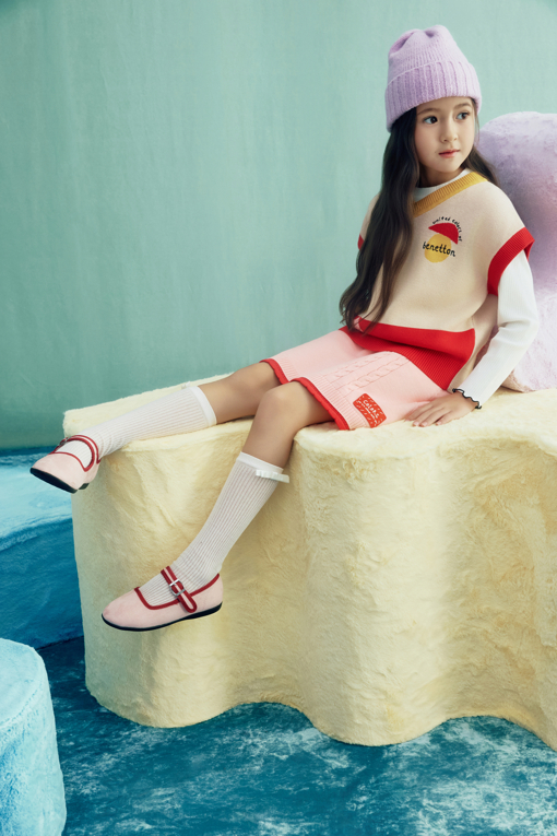 https://img.benettonmall.com/PARTS/KO/26F/QAKP01641BE_MB_L1.jpg?cb=1788777065