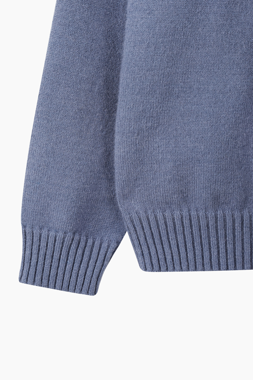https://img.benettonmall.com/PARTS/KO/26F/QAKP10661BL_MB_D3.jpg