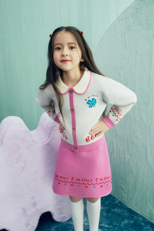https://img.benettonmall.com/PARTS/KO/26F/QAKP12661IV_MB_L1.jpg