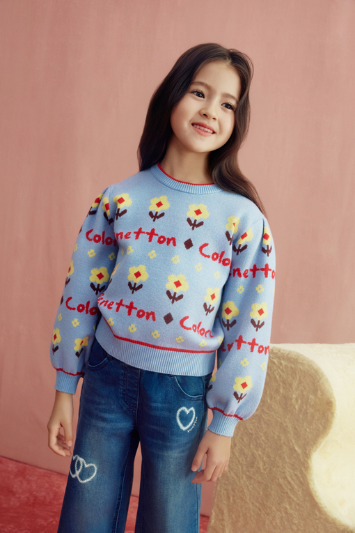 https://img.benettonmall.com/PARTS/KO/26F/QAKP13661SB_MB_L0.jpg