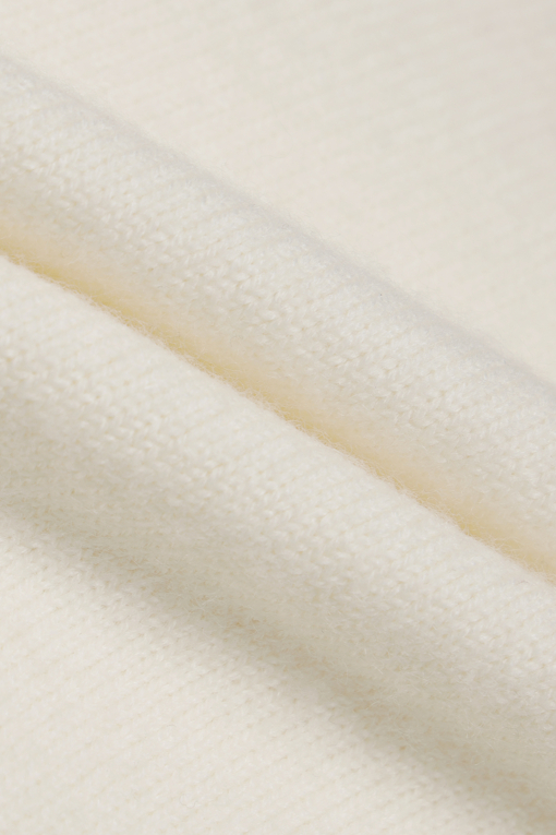 https://img.benettonmall.com/PARTS/KO/26F/QAKPG1661IV_MB_D4.jpg