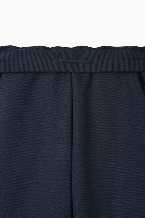https://img.benettonmall.com/PARTS/KO/26F/QALG01641NY_MB_D15.jpg