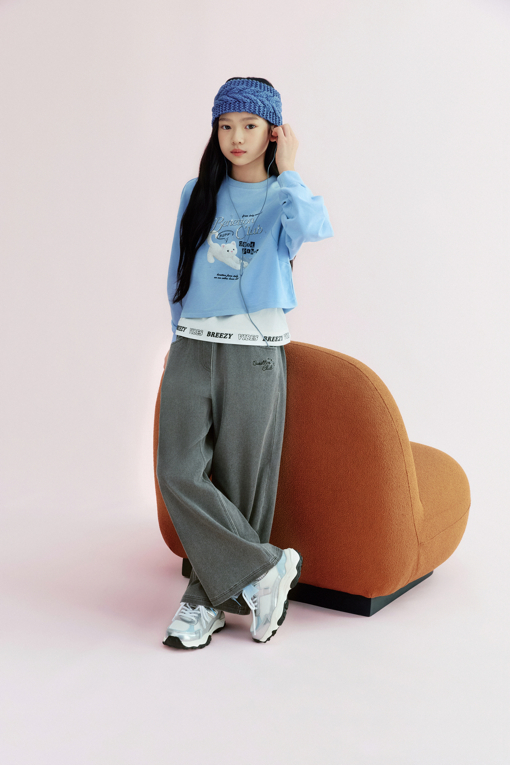 https://img.benettonmall.com/PARTS/KO/26F/QALG02641CG_MB_L0.jpg?cb=1788777065