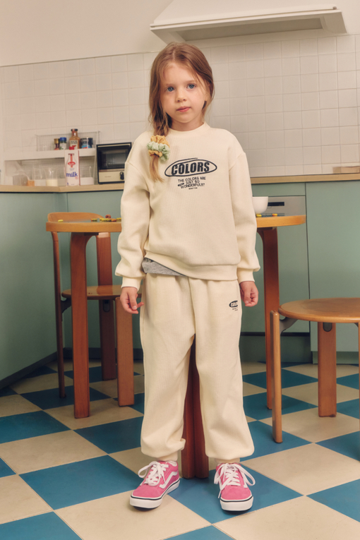 https://img.benettonmall.com/PARTS/KO/26F/QAMT05641IV_MB_D1.jpg