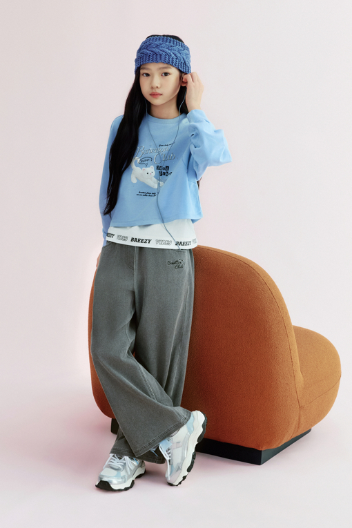 https://img.benettonmall.com/PARTS/KO/26F/QAMT09641BL_MB_L1.jpg?cb=1788777065