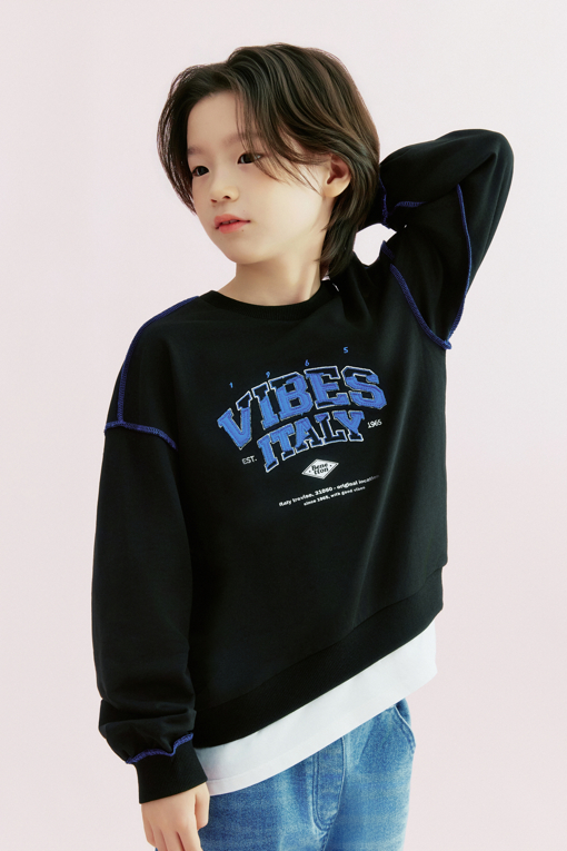 https://img.benettonmall.com/PARTS/KO/26F/QAMT11641BK_MB_L0.jpg?cb=1788777065
