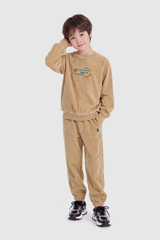 https://img.benettonmall.com/PARTS/KO/26F/QAMT13661BE_MB_M3.jpg?cb=1792343679