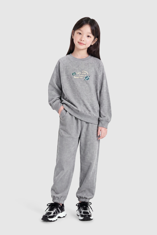 https://img.benettonmall.com/PARTS/KO/26F/QAMT13661MG_MB_M3.jpg
