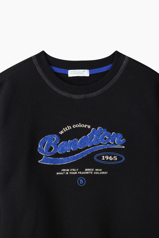 https://img.benettonmall.com/PARTS/KO/26F/QAMT14661BK_MB_D2.jpg