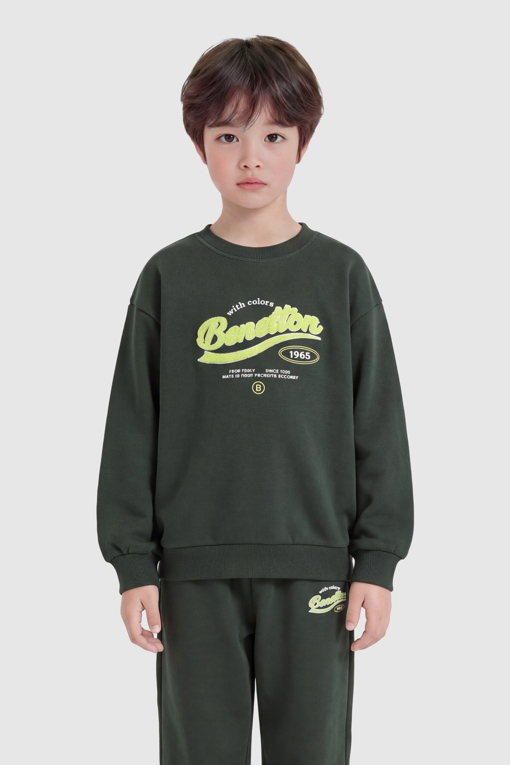 https://img.benettonmall.com/PARTS/KO/26F/QAMT14661GN_MB_M0.jpg