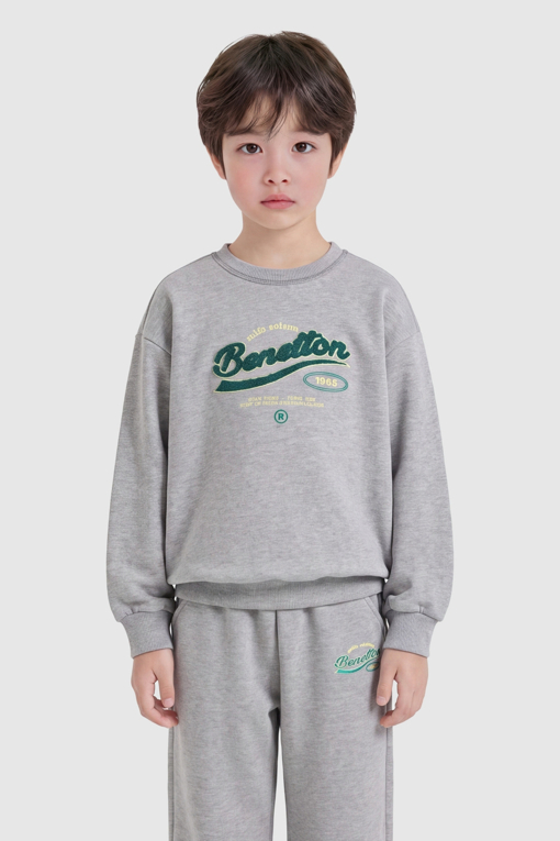 https://img.benettonmall.com/PARTS/KO/26F/QAMT14661MG_MB_M0.jpg