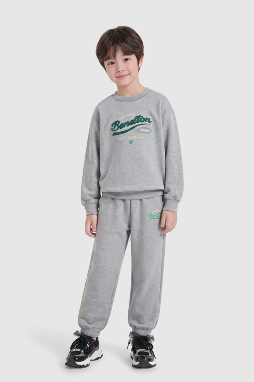 https://img.benettonmall.com/PARTS/KO/26F/QAMT14661MG_MB_M3.jpg