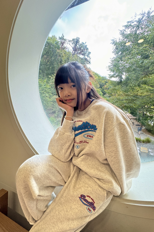 https://img.benettonmall.com/PARTS/KO/26F/QAMT14661OT_MB_E2.jpg