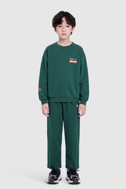 https://img.benettonmall.com/PARTS/KO/26F/QAMT15661GN_MB_M1.jpg
