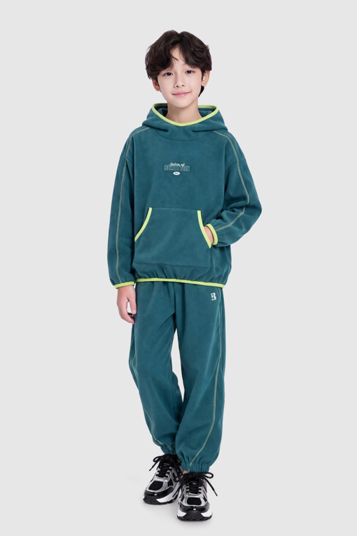 https://img.benettonmall.com/PARTS/KO/26F/QAMT16661GN_MB_M3.jpg