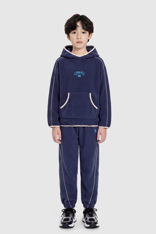 https://img.benettonmall.com/PARTS/KO/26F/QAMT16661NY_MB_M1.jpg