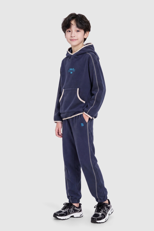 https://img.benettonmall.com/PARTS/KO/26F/QAMT16661NY_MB_M3.jpg