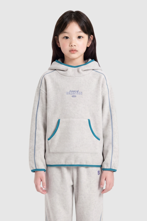 https://img.benettonmall.com/PARTS/KO/26F/QAMT16661OT_MB_M0.jpg
