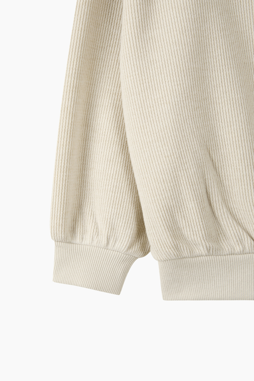 https://img.benettonmall.com/PARTS/KO/26F/QAMT17661OT_MB_D6.jpg