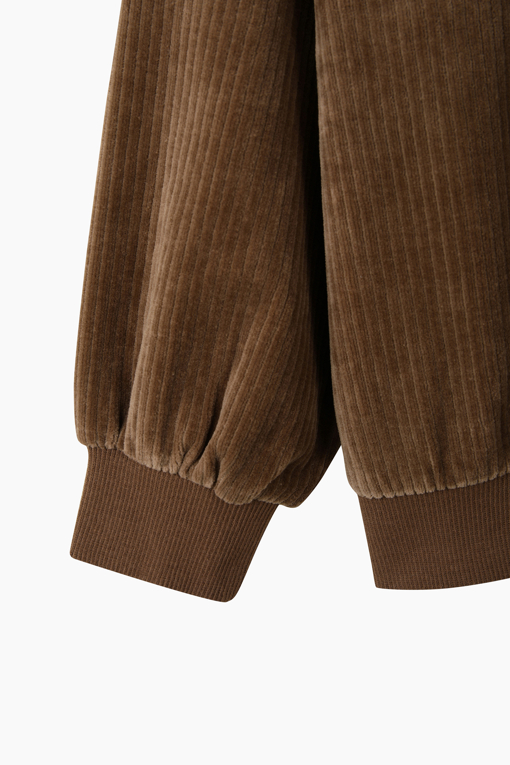 https://img.benettonmall.com/PARTS/KO/26F/QAMT18661BR_MB_D5.jpg