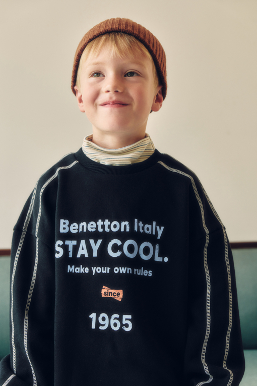 https://img.benettonmall.com/PARTS/KO/26F/QAMT19661BK_MB_D0.jpg