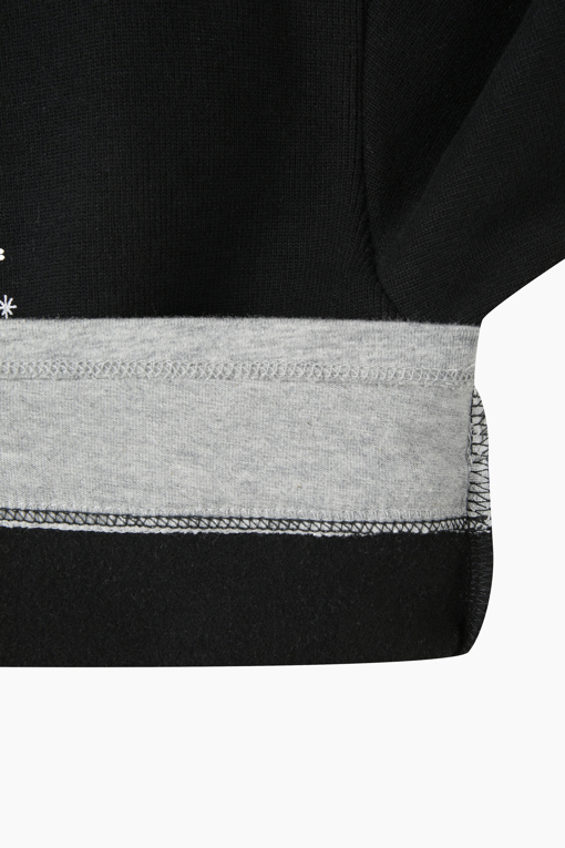 https://img.benettonmall.com/PARTS/KO/26F/QAMT25661BK_MB_D4.jpg