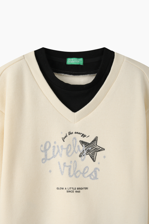 https://img.benettonmall.com/PARTS/KO/26F/QAMT25661IV_MB_D2.jpg