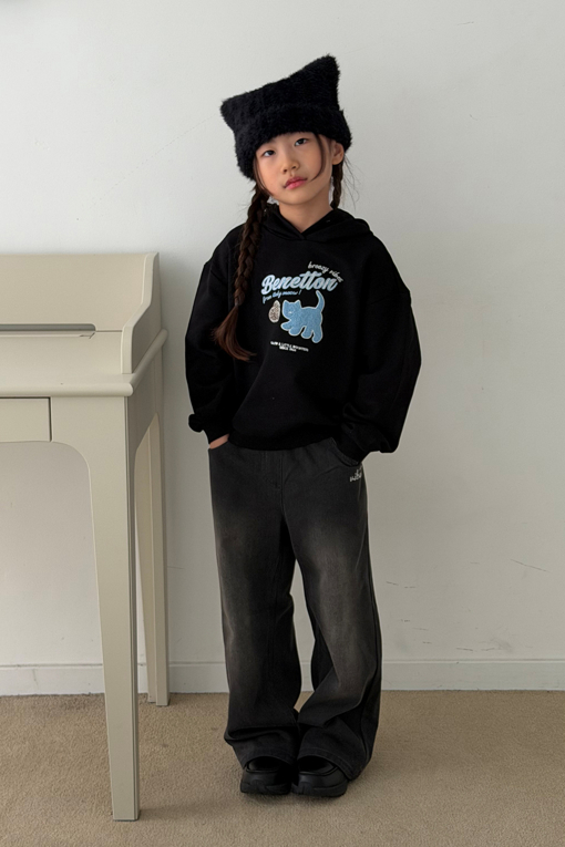 https://img.benettonmall.com/PARTS/KO/26F/QAMT26661BK_MB_E4.jpg