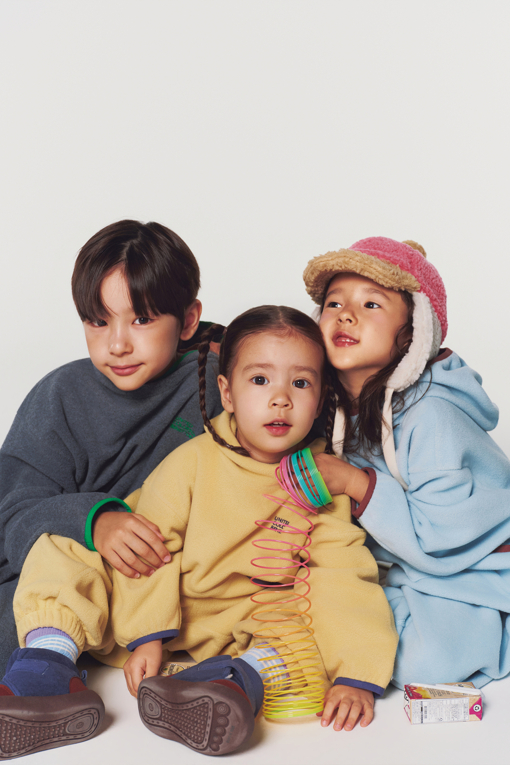 https://img.benettonmall.com/PARTS/KO/26F/QAMTG1661LB_MB_L1.jpg