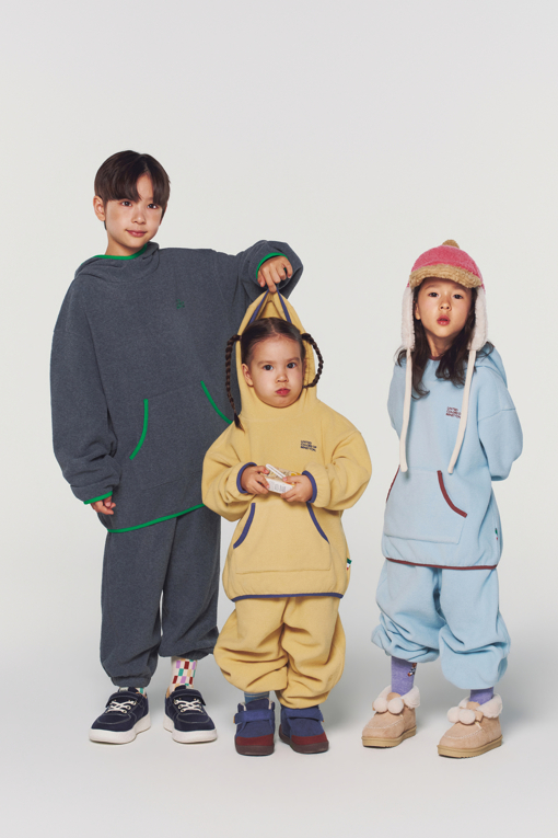 https://img.benettonmall.com/PARTS/KO/26F/QAMTG1661LB_MB_L2.jpg