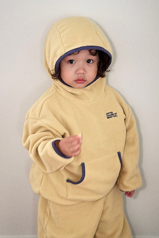https://img.benettonmall.com/PARTS/KO/26F/QAMTG1661YE_MB_E0.jpg