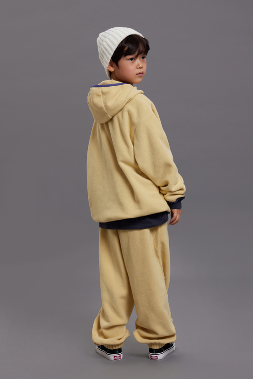 https://img.benettonmall.com/PARTS/KO/26F/QAMTG1661YE_MB_M10.jpg