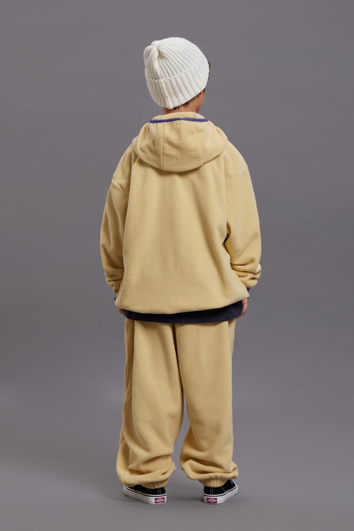 https://img.benettonmall.com/PARTS/KO/26F/QAMTG1661YE_MB_M11.jpg