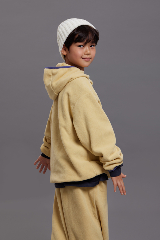 https://img.benettonmall.com/PARTS/KO/26F/QAMTG1661YE_MB_M14.jpg