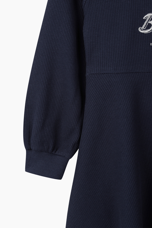 https://img.benettonmall.com/PARTS/KO/26F/QAOP02641NY_MB_D13.jpg