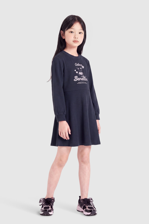 https://img.benettonmall.com/PARTS/KO/26F/QAOP02641NY_MB_D4.jpg