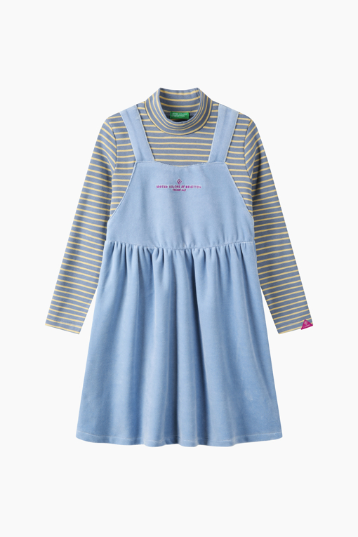https://img.benettonmall.com/PARTS/KO/26F/QAOP14661BL_MB_D0.jpg