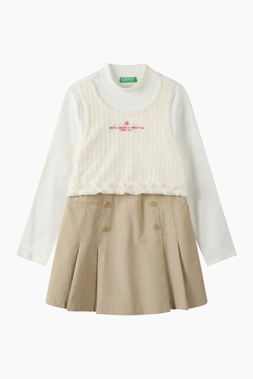 https://img.benettonmall.com/PARTS/KO/26F/QAOP15661IV_MB_D0.jpg