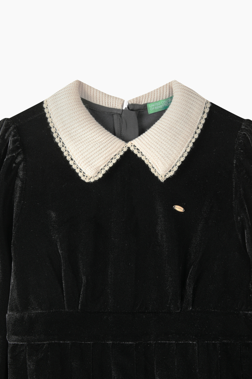 https://img.benettonmall.com/PARTS/KO/26F/QAOP19661BK_MB_D2.jpg