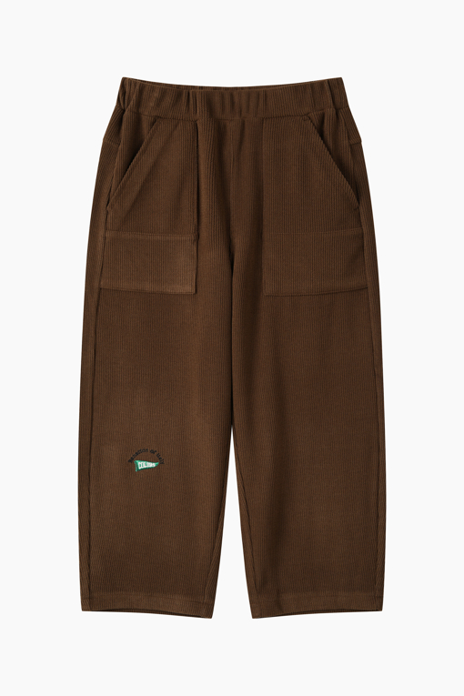 https://img.benettonmall.com/PARTS/KO/26F/QAPT01641BR_MB_D0.jpg